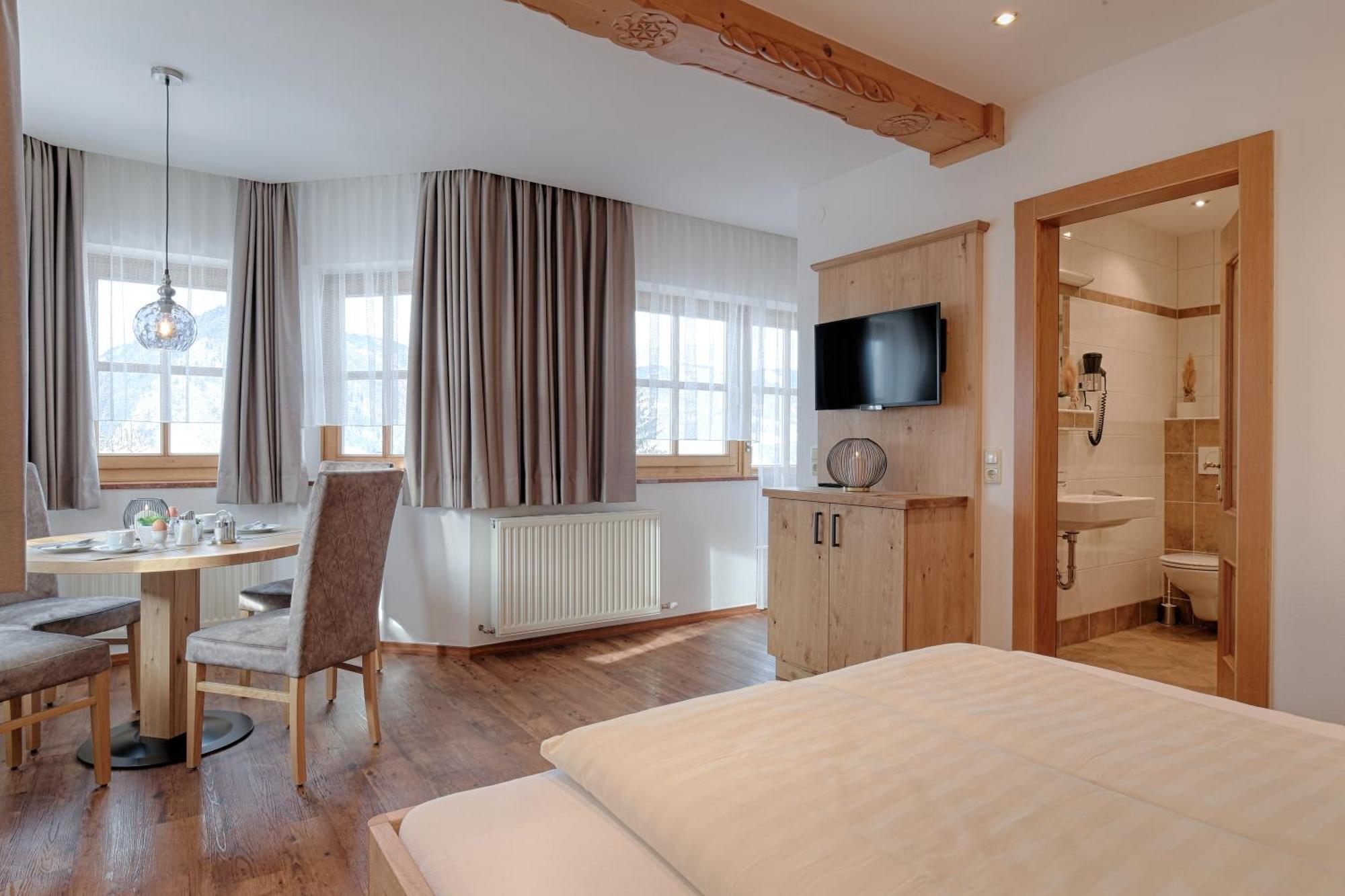 Apartments - Pension Florian Sankt Johann im Pongau Bagian luar foto